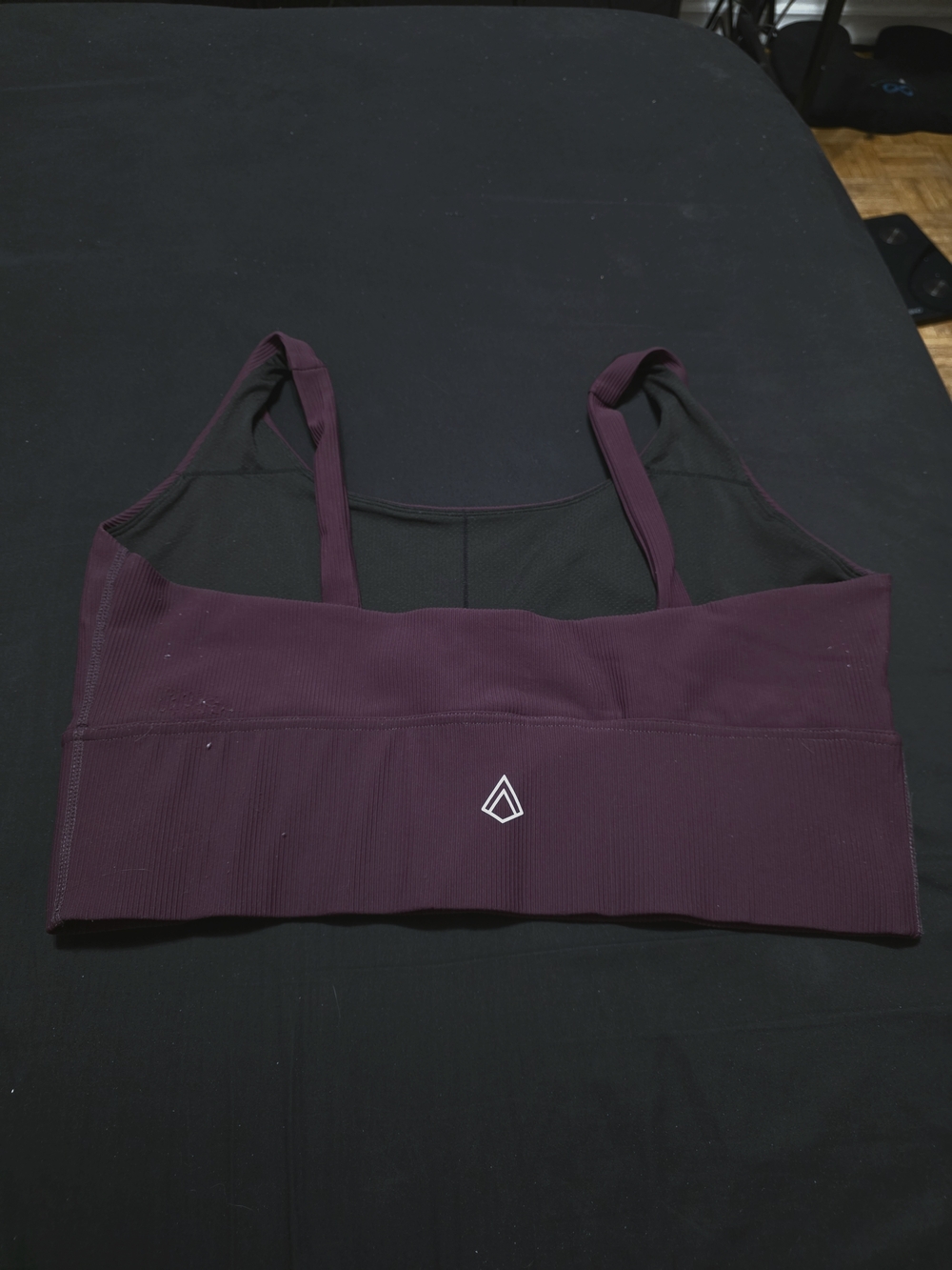 Arro Athletics Ribbed Sports Bra - Wine